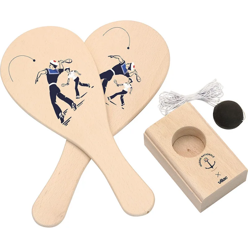 Vilac Jokari hra s loptou a gumičkou Námorníci