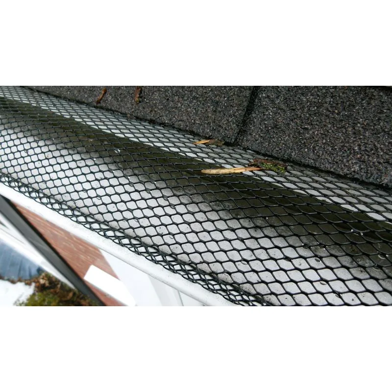 Zachytávač lístia Strend Pro, sieťka na odkvap, 16×600 cm, 16 klipov