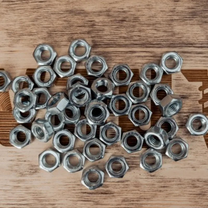 Matica M14 DIN 934 /8/ 6HR - 1ks