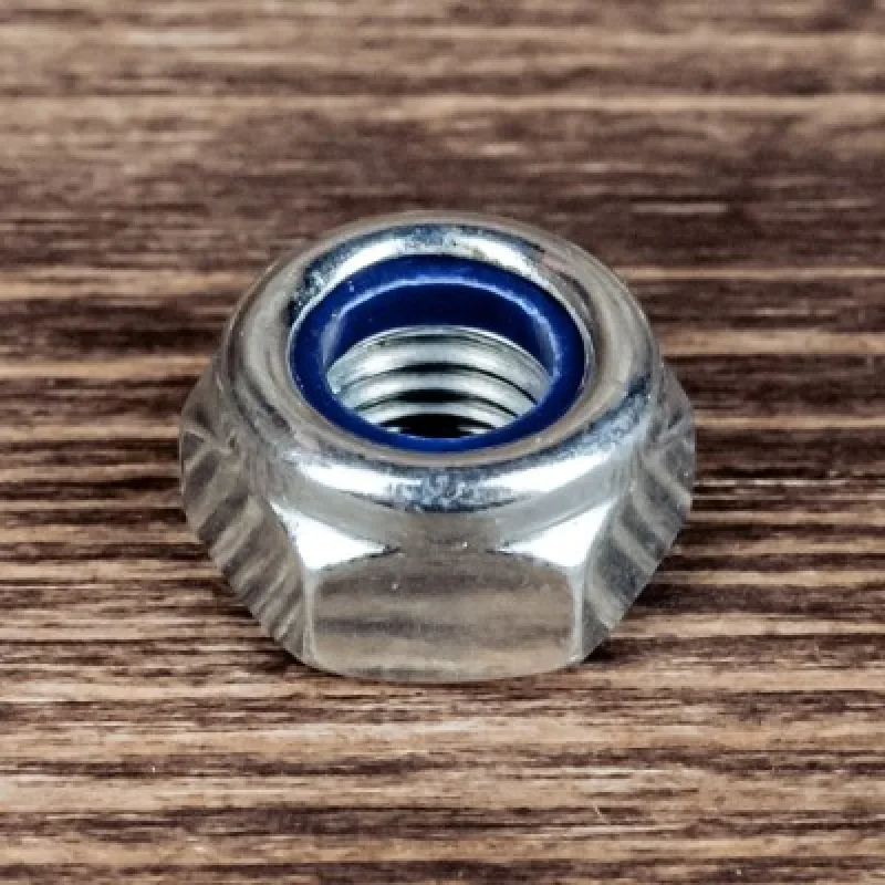 Matica samoistiaca M12 - Vrut.sk