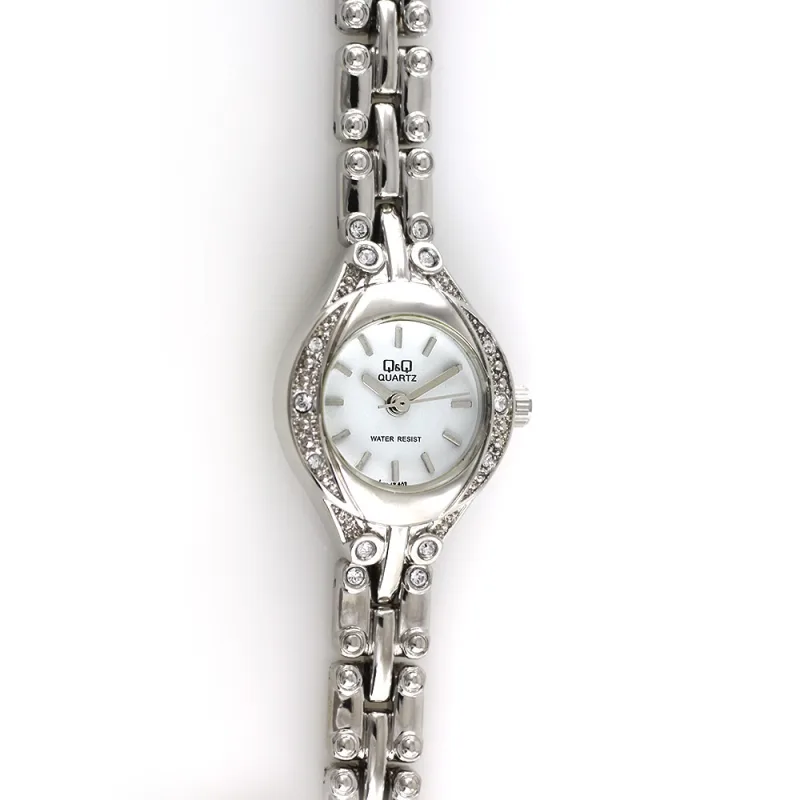 MPM Kovové dámské náramkové hodinky MPM W02Q.10732.A