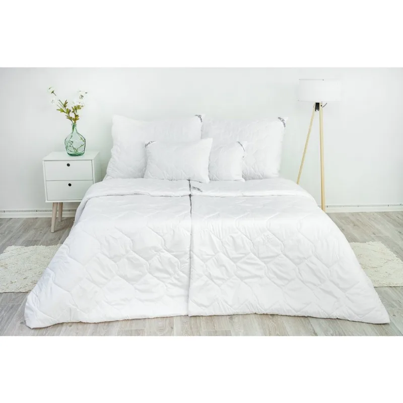 Stanex celoročná prikrývka Royal Exclusiv 140x200 cm 1290 g