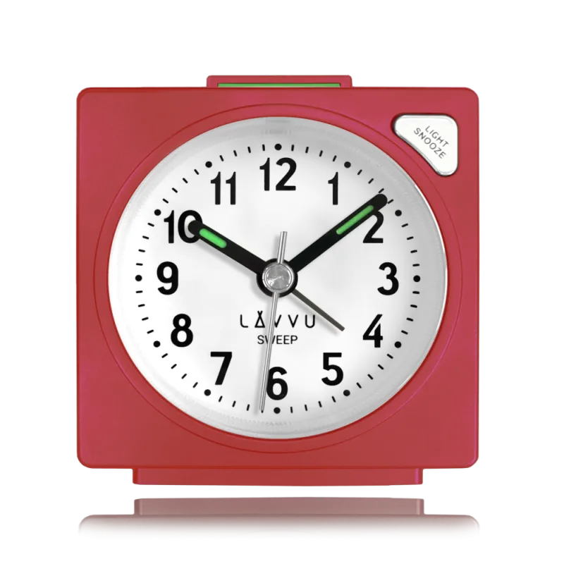 LAVVU Červený netikající budík SWEEP s plynulým chodem - 3 ROKY ZÁRUKA! LAS3047