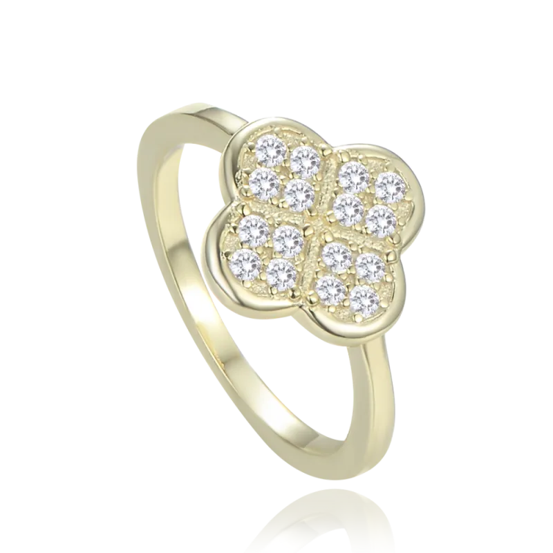 MINET Pozlacený stříbrný prsten čtyřlístek s bílými zirkony vel. 62 JMAS7058UR62