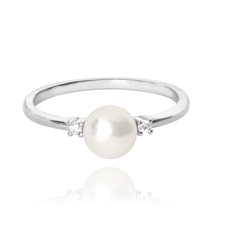 MINET Stříbrný prsten s perlou a bílými zirkony vel. 60 JMAS7034SR60