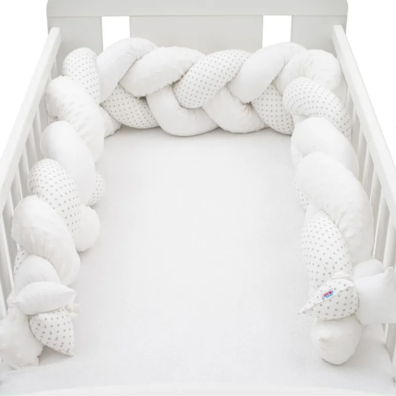 Ochranný mantinel do postieľky vrkoč New Baby Minka a Bodky sivý