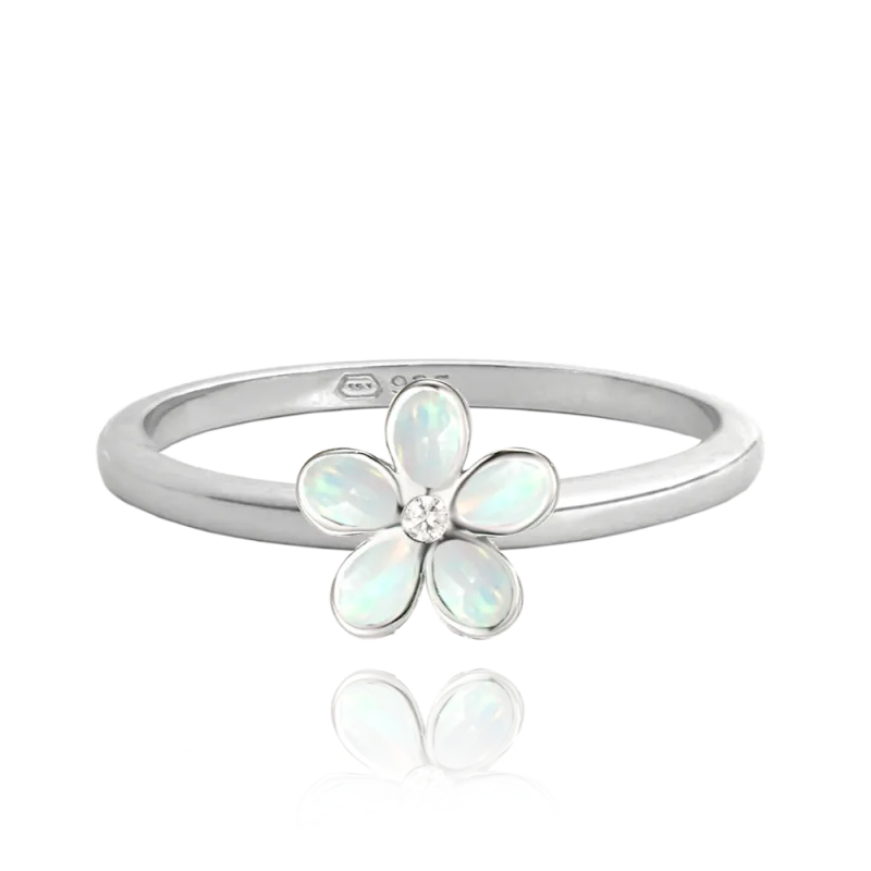 MINET Dětský stříbrný prsten KYTIČKY s bílými opálky vel. 46