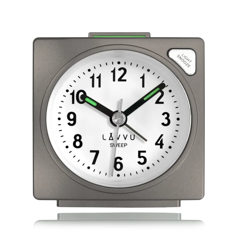 LAVVU Šedý budík SWEEP s plynulým chodem v mosazné barvě - 3 ROKY ZÁRUKA! LAS3045