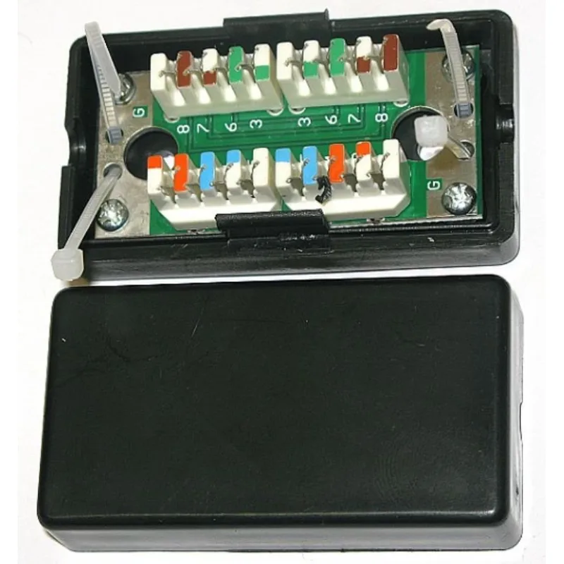 Spojovací box UTP Cat5E narážecí, černá LXE316-C5E-BK