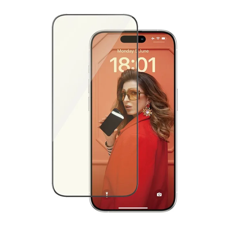 PanzerGlass ochranné sklo UWF EyeCare pre iPhone 15 Pro - Black Frame