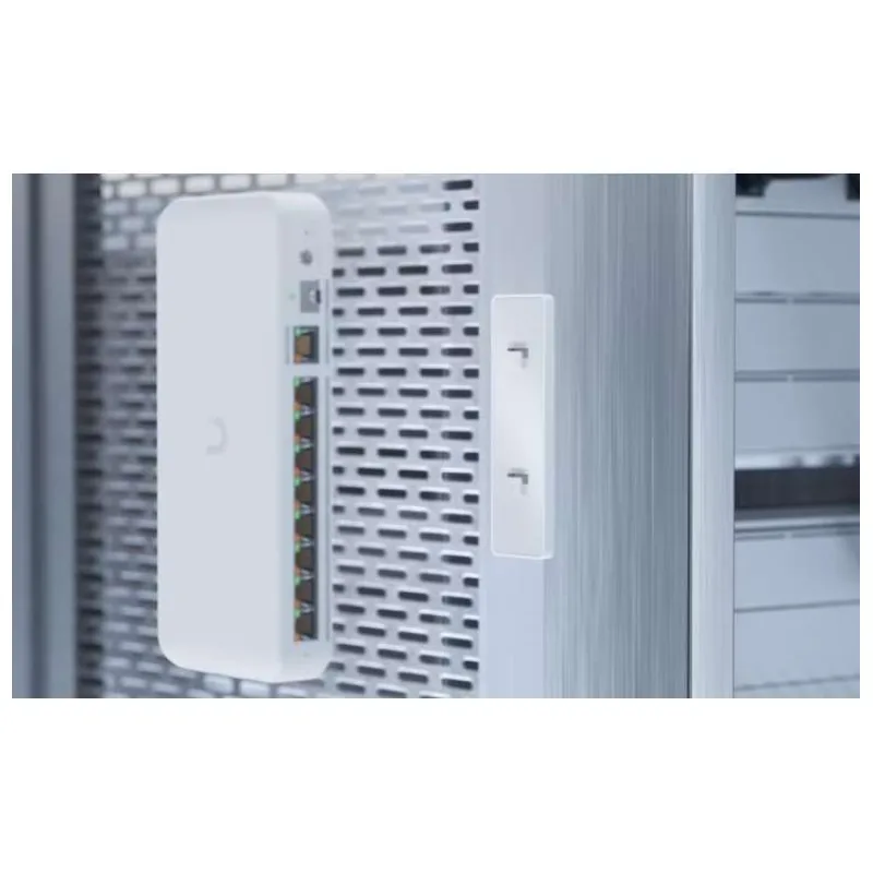 Ubiquiti UniFi Floating Mount - Magnetický držák pro UniFi Switch Flex 2.5G 8 (UACC-Switch-FM)