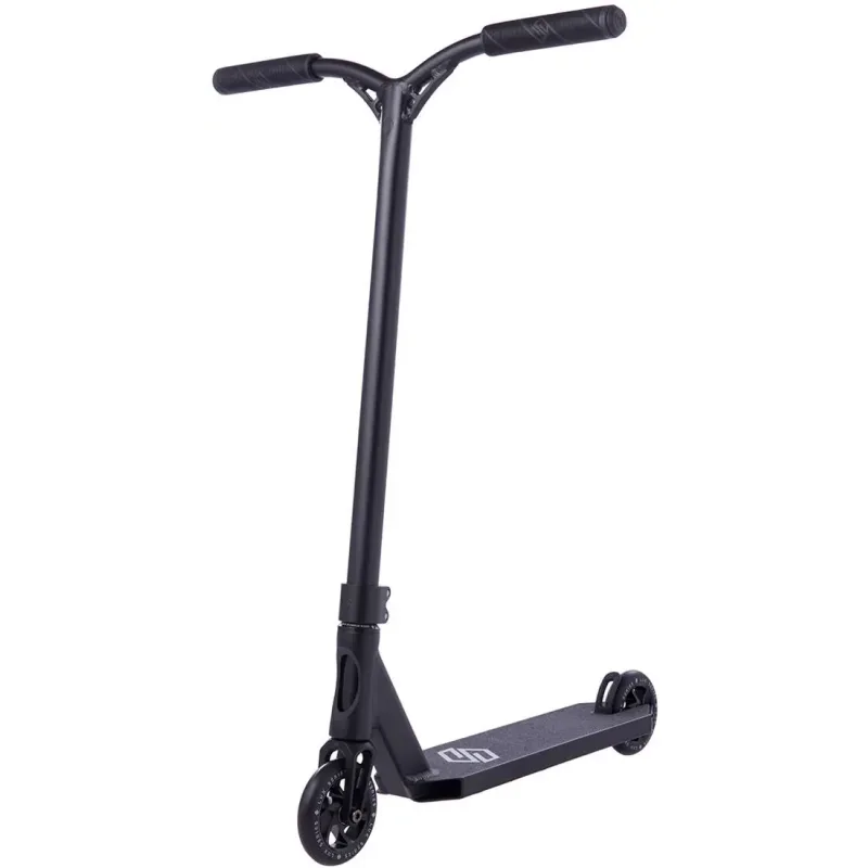 Striker Lux Pro Scooter Black
