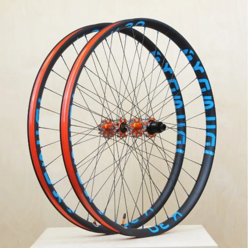 Zapletená kola KASTAR K30 29" 32d Orange/Blue