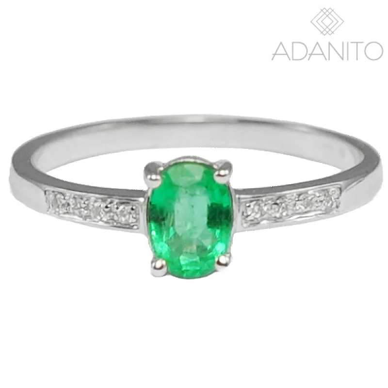 Zlatý briliantový prsteň so smaragdom z bieleho zlata ADANITO ZSE081