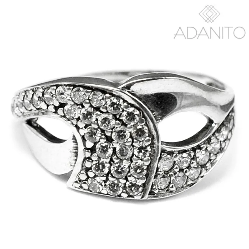 KM R3022/227 - Strieborný prsteň so zirkónmi