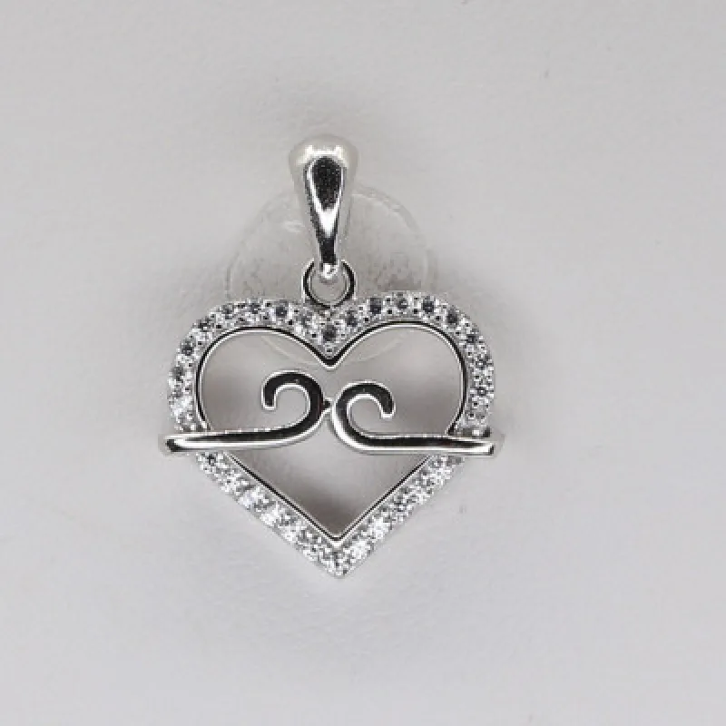 Strieborný prívesok srdce KA P3528