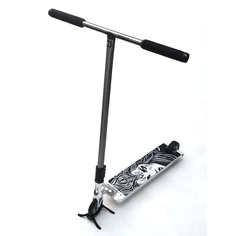 DIVINE PRO STREET CUSTOM "PEPE"