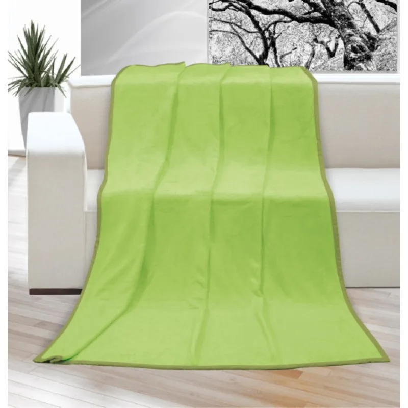 Bellatex Přikrývka KORALL MICRO, zelená světlá - 200x230 cm