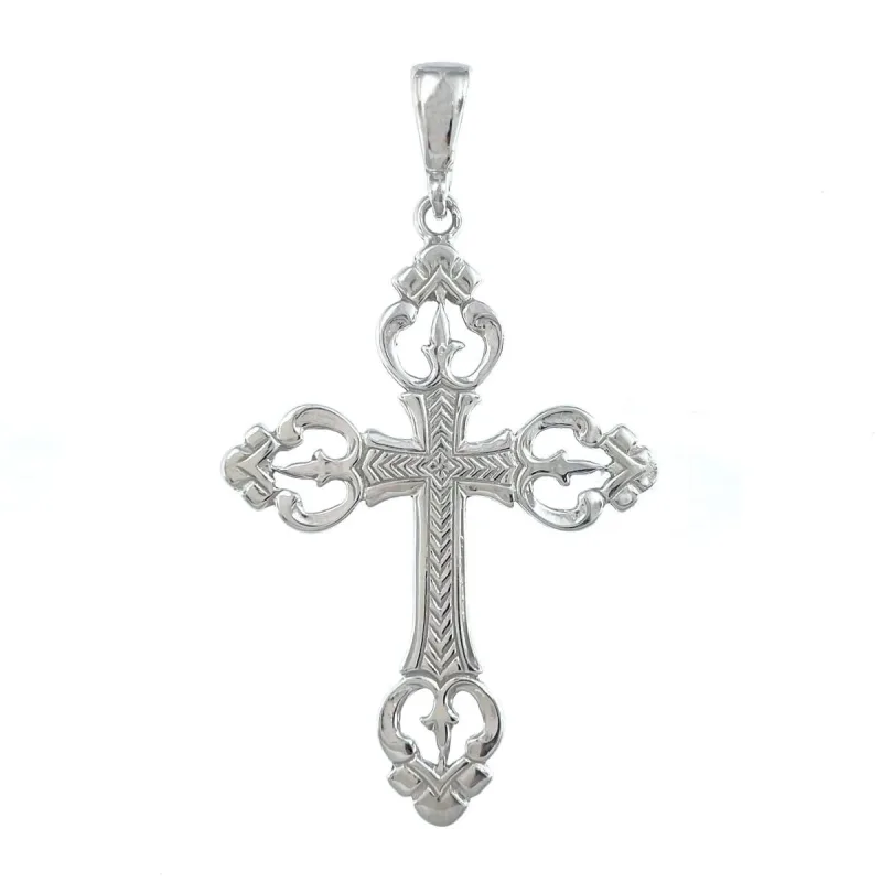 Strieborný prívesok zdobený kríž
