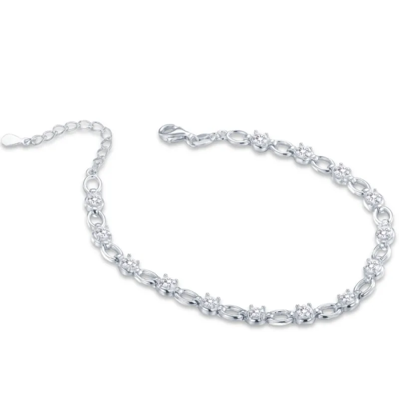 Elegantný strieborný náramok s bielymi zirkónmi MINET JMAS0253SB17