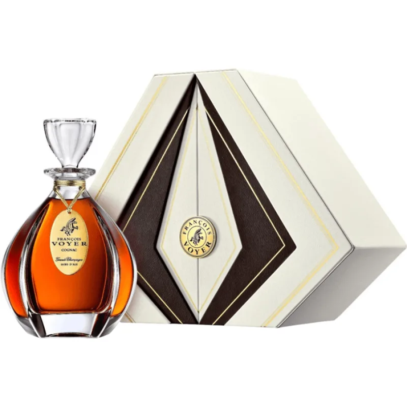 François Voyer Francois Voyer Hors d'Age v Karafe 43% 0,7l