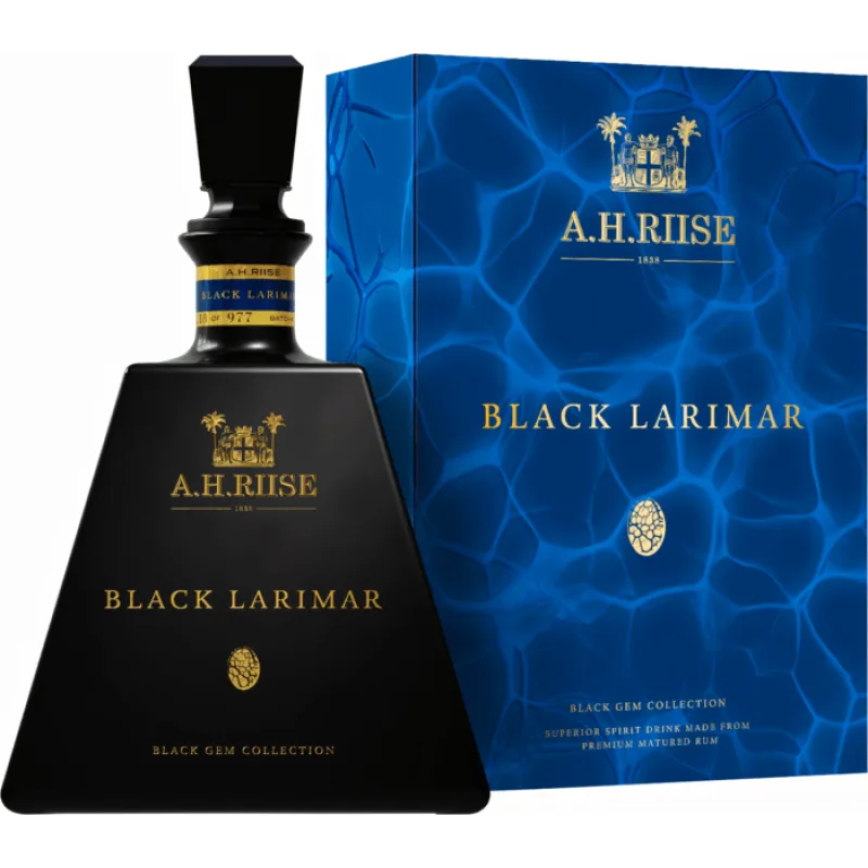 A.H. Riise Black Larimar Limited Edition 45,2% 0,7 L (kartón)