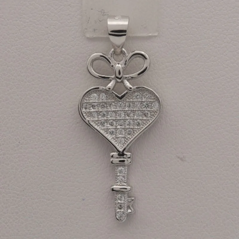 Strieborný prívesok s kameňom KA P3272