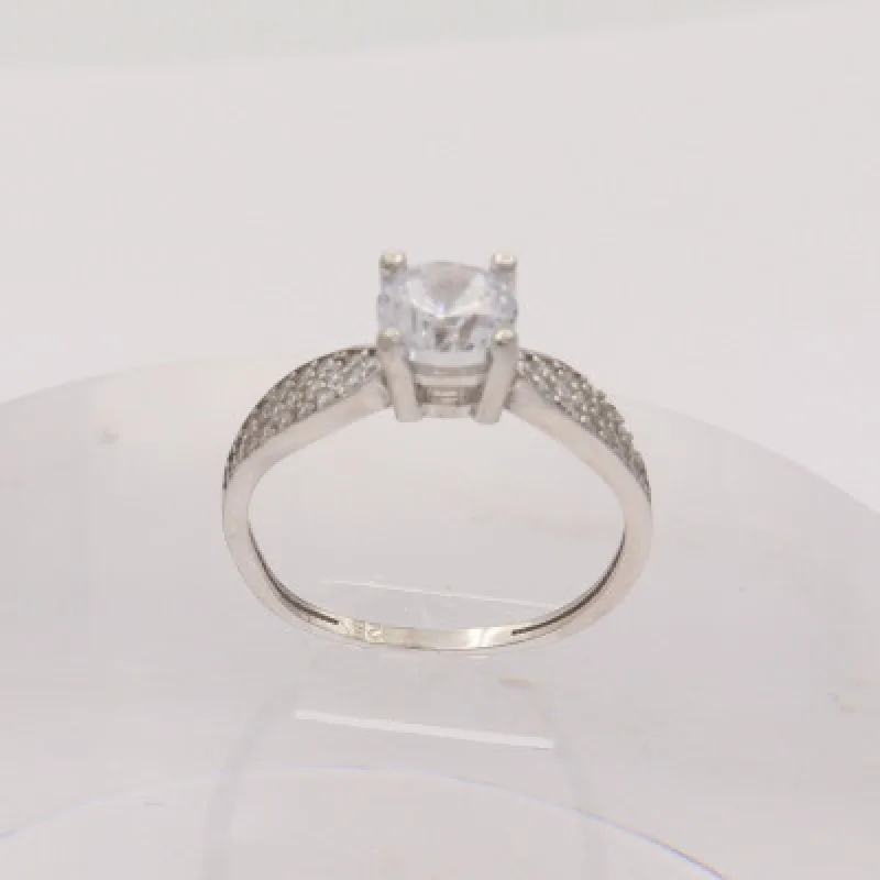 Zlatý prsteň so zirkónmi z bieleho zlata KA RRCV072W, 55, 2.20 g