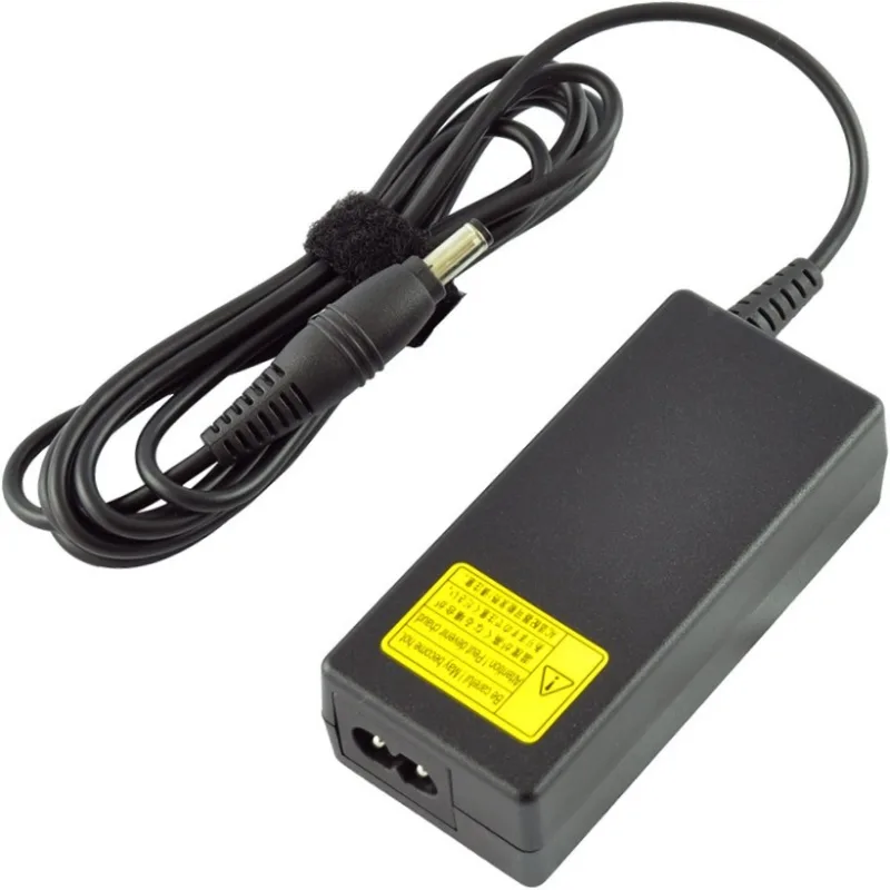 SIL Portege Z930 AC Adapter 19V 45W, originál Toshiba 77011125