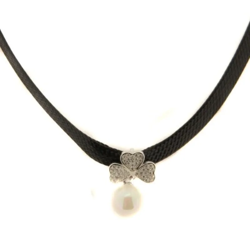 Strieborný náhrdelník KA B639