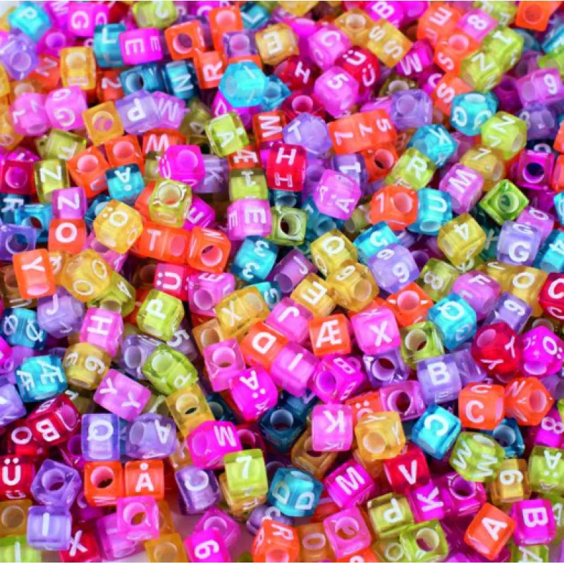 Korálky 1000 kusů průhledné s písmenky a čísly