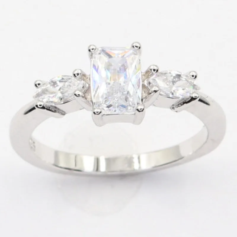 Strieborný prsteň s kameňom KA R3302, 50