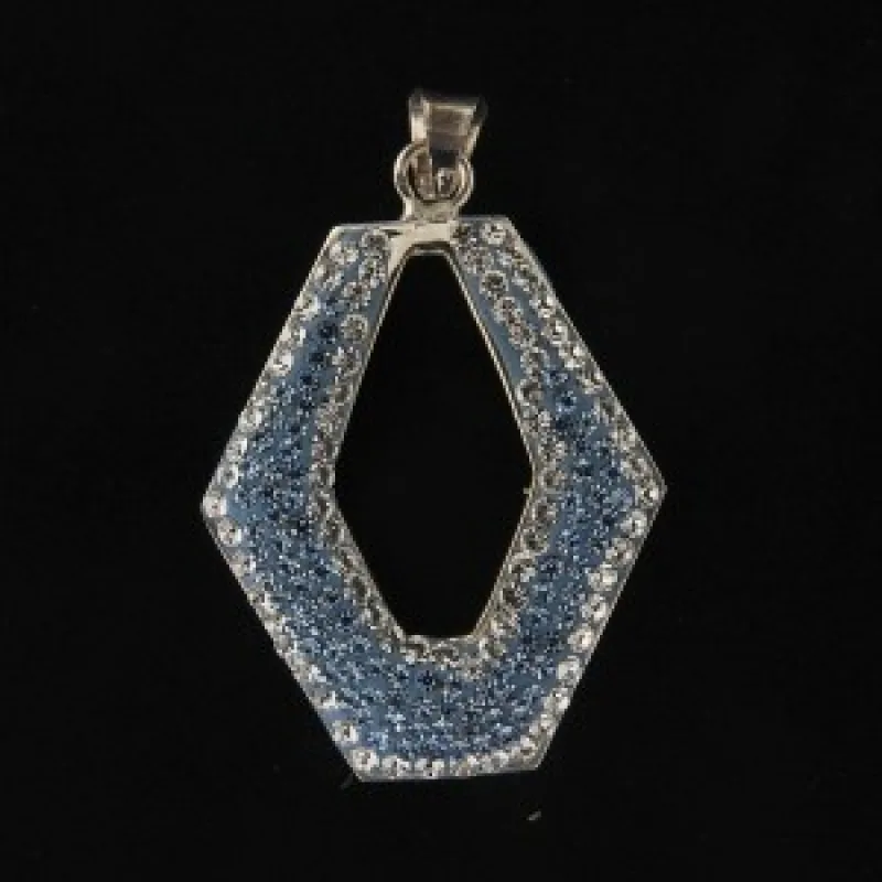 Strieborný prívesok s kameňom KA P313