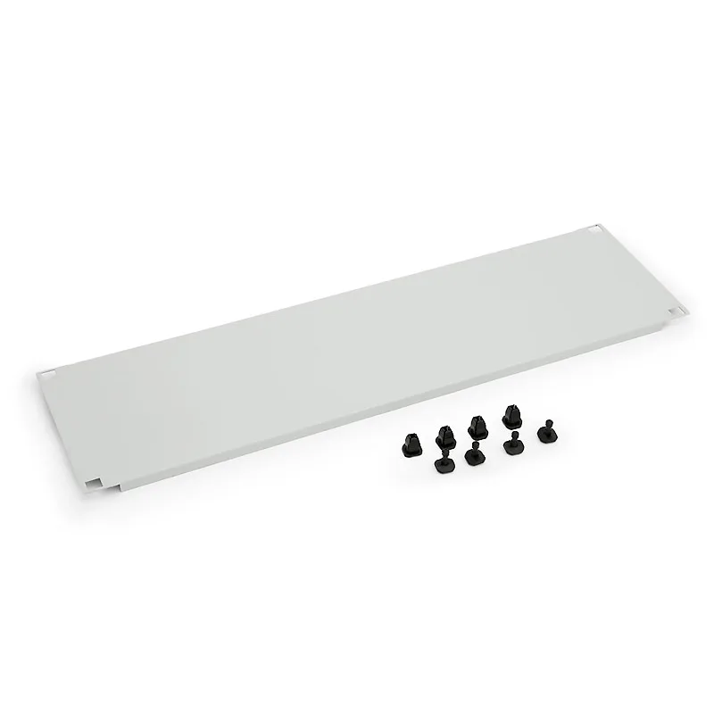 TRITON 19" záslepka 3U plastový zámek RAL9005 černá RAB-ZP-X33-A1