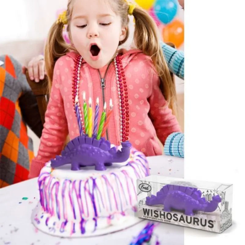 Sojan na svíčky, Fred Přánísaurus