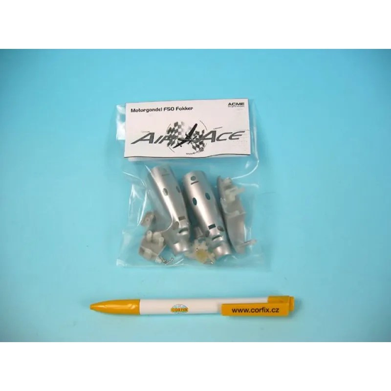 Kryt motora L/R (F50/E2)