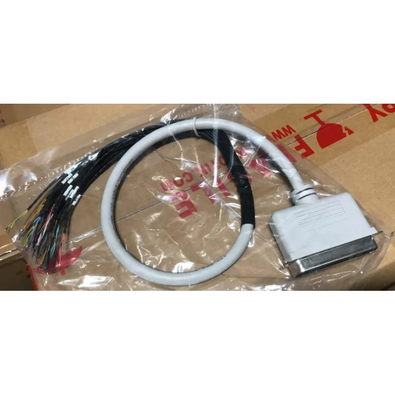 Grandstream Telco kabel pro brány GXW4248 TelcoCab