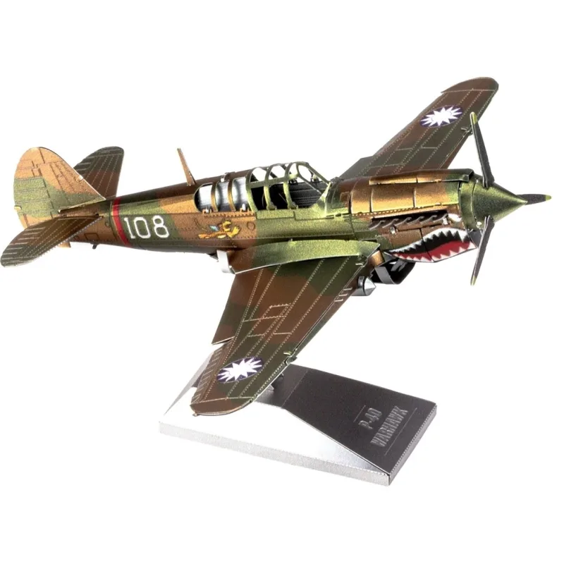 METAL EARTH 3D puzzle P-40 Warhawk