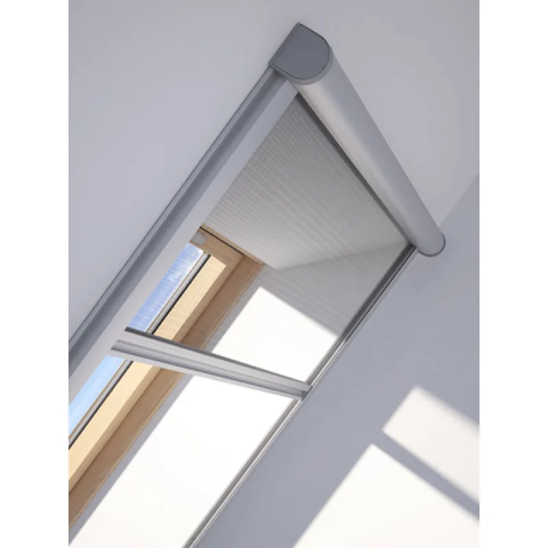 Sieť proti hmyzu pre okná VELUX rozmer: MK04 / M04 / 304 78x98 cm