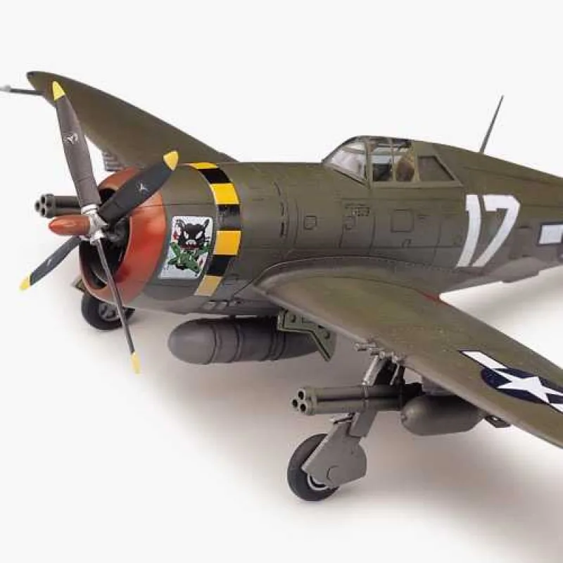 Academy Model Kit lietadlo 12492 - P-47D "RAZOR-BACK" (1:72)