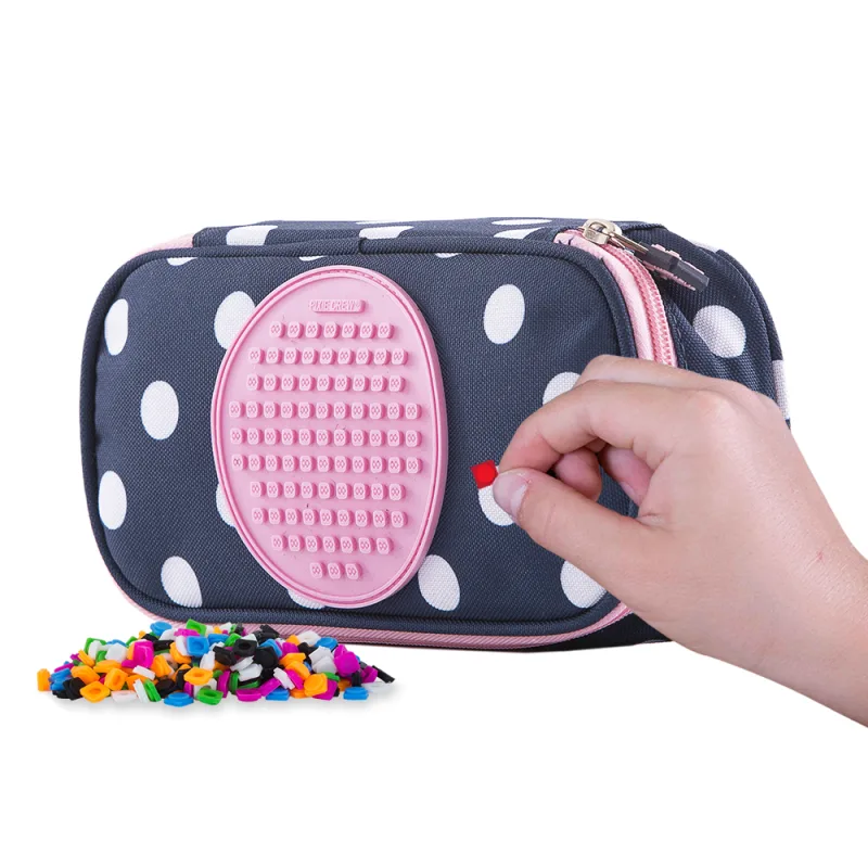 PIXIE CREW študentský peračník MODRÝ S BIELOU BODKOU