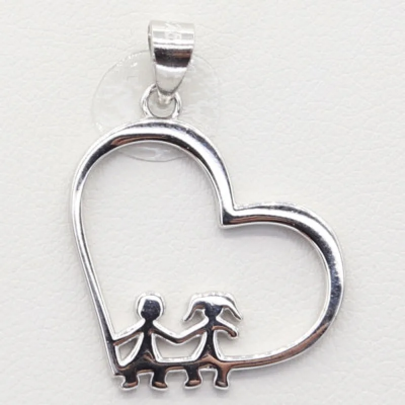 Strieborný prívesok srdce KA P3634