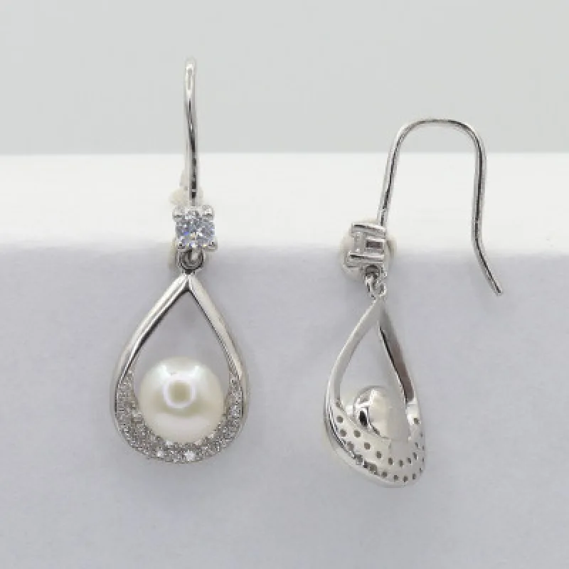 Strieborné náušnice na puzety KA E4323