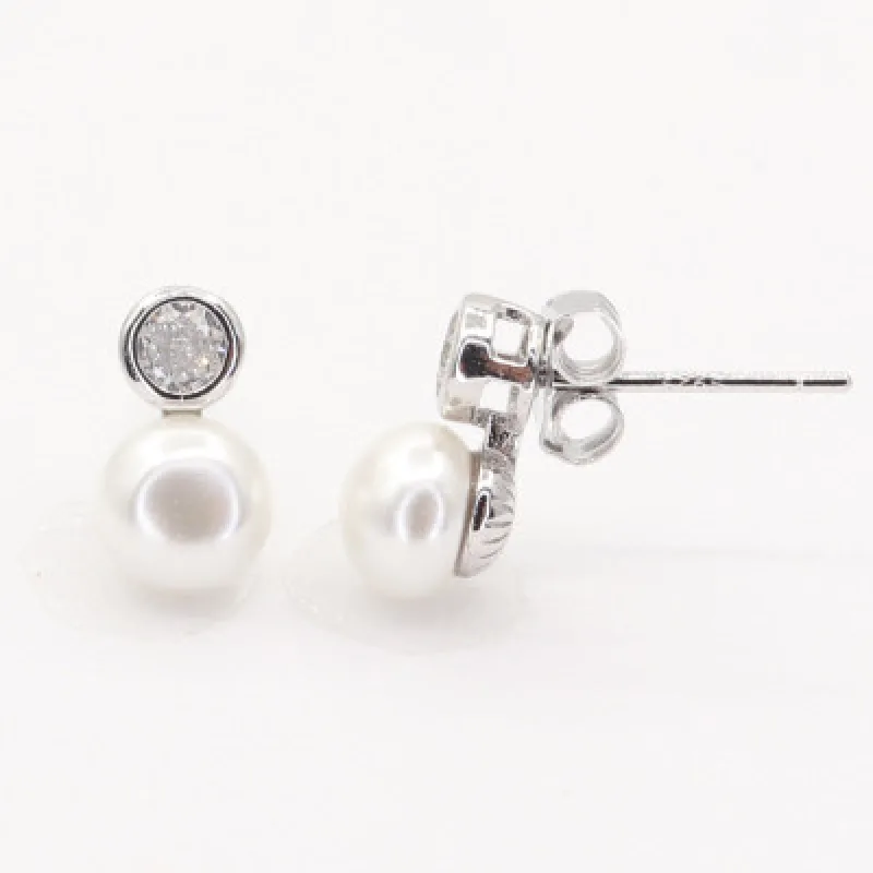 Strieborné náušnice na puzety KA E4605